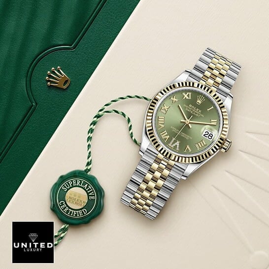 Rolex Green Dial Roman Jubilee Bracelet Replica on the rolex box